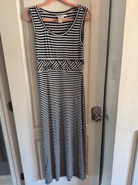 Max Studio Navy and White Striped Sleeveless Maxi Dress